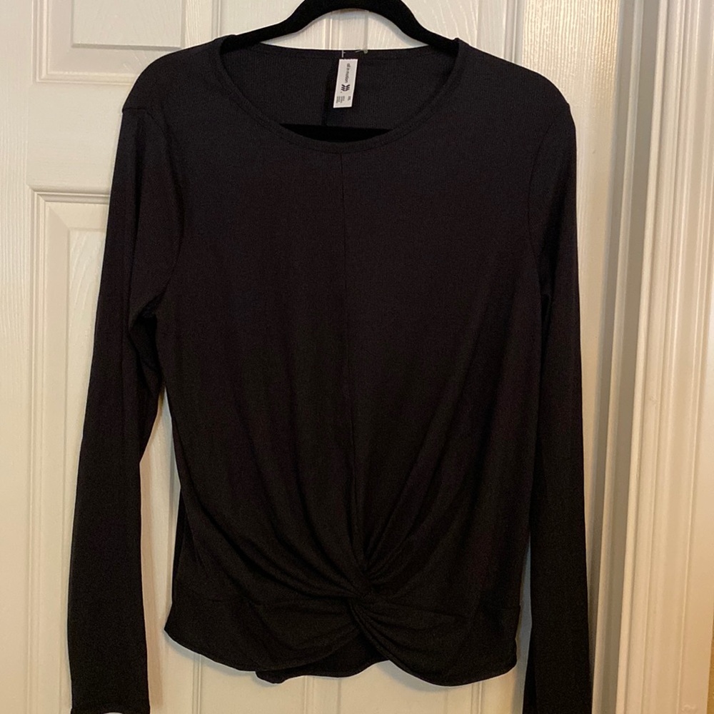 all in motion long sleeve workout top NWT